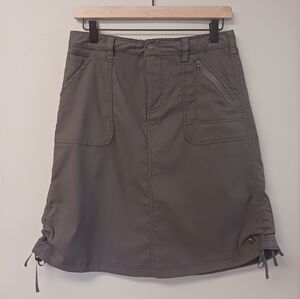Isis Danbee Hiking Athletic Skirt Charcoal Gray Size 4